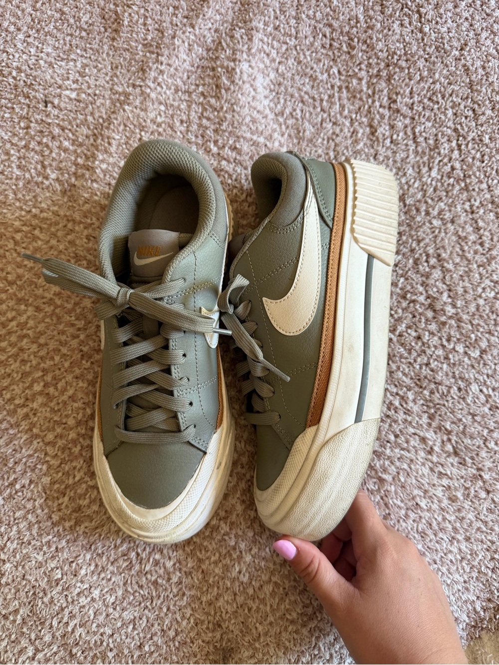 Nike Low-Top Sneakers in Olive Green with Cream Swoosh